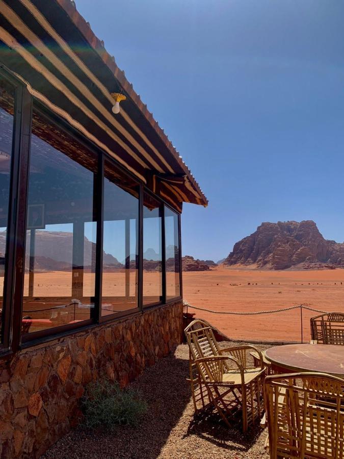 Salameh'S Bedouin Camp Hotel Вади Рум Екстериор снимка