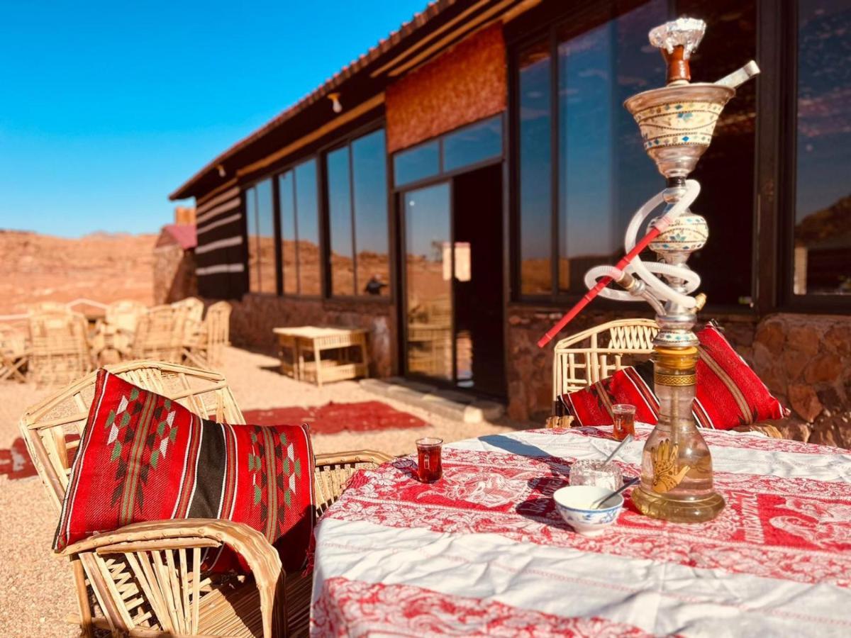 Salameh'S Bedouin Camp Hotel Вади Рум Екстериор снимка