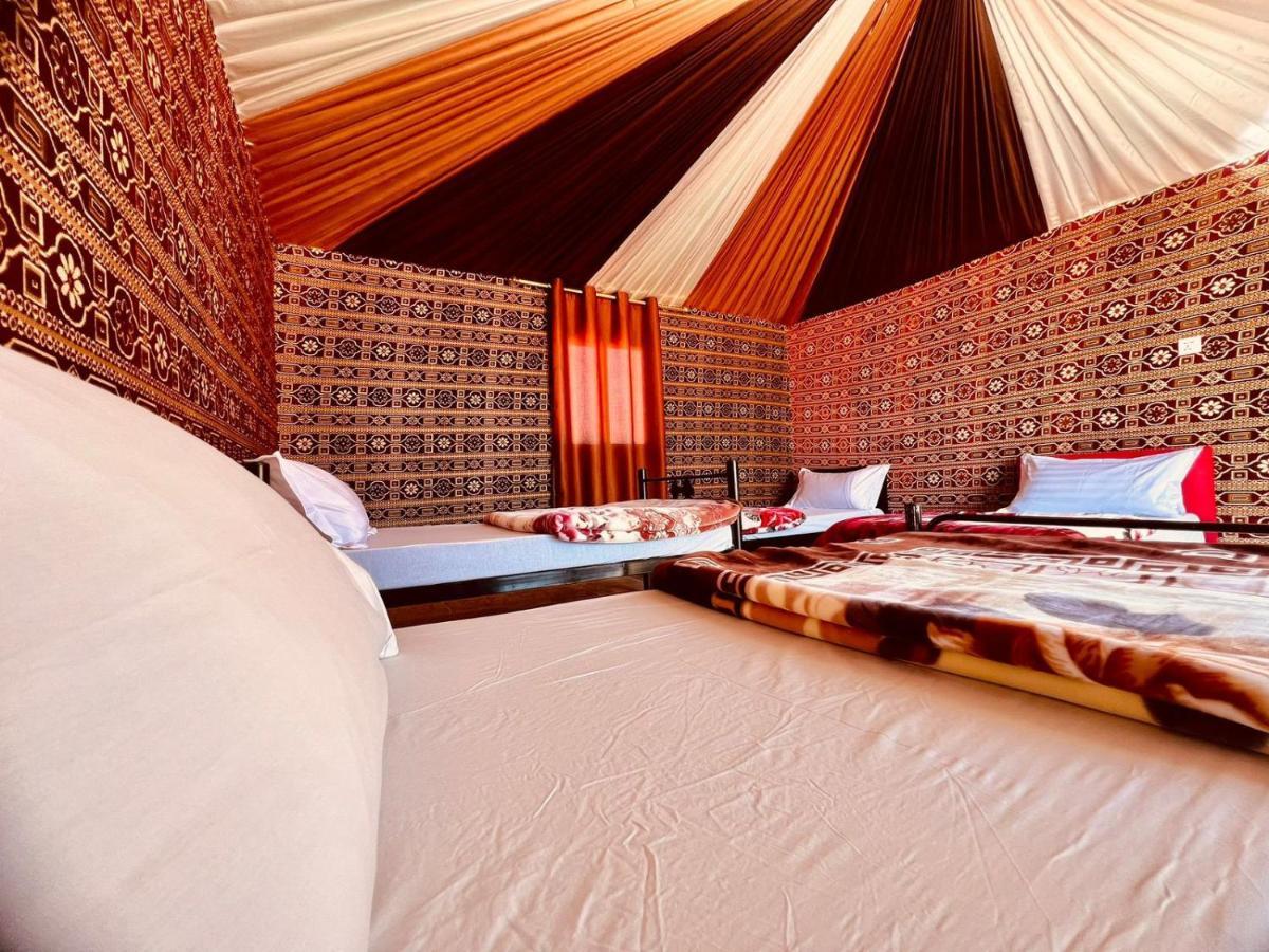 Salameh'S Bedouin Camp Hotel Вади Рум Екстериор снимка